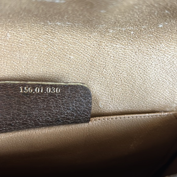 EUC Authentic Gucci Clutch with unbranded chain - Picture 11 of 17